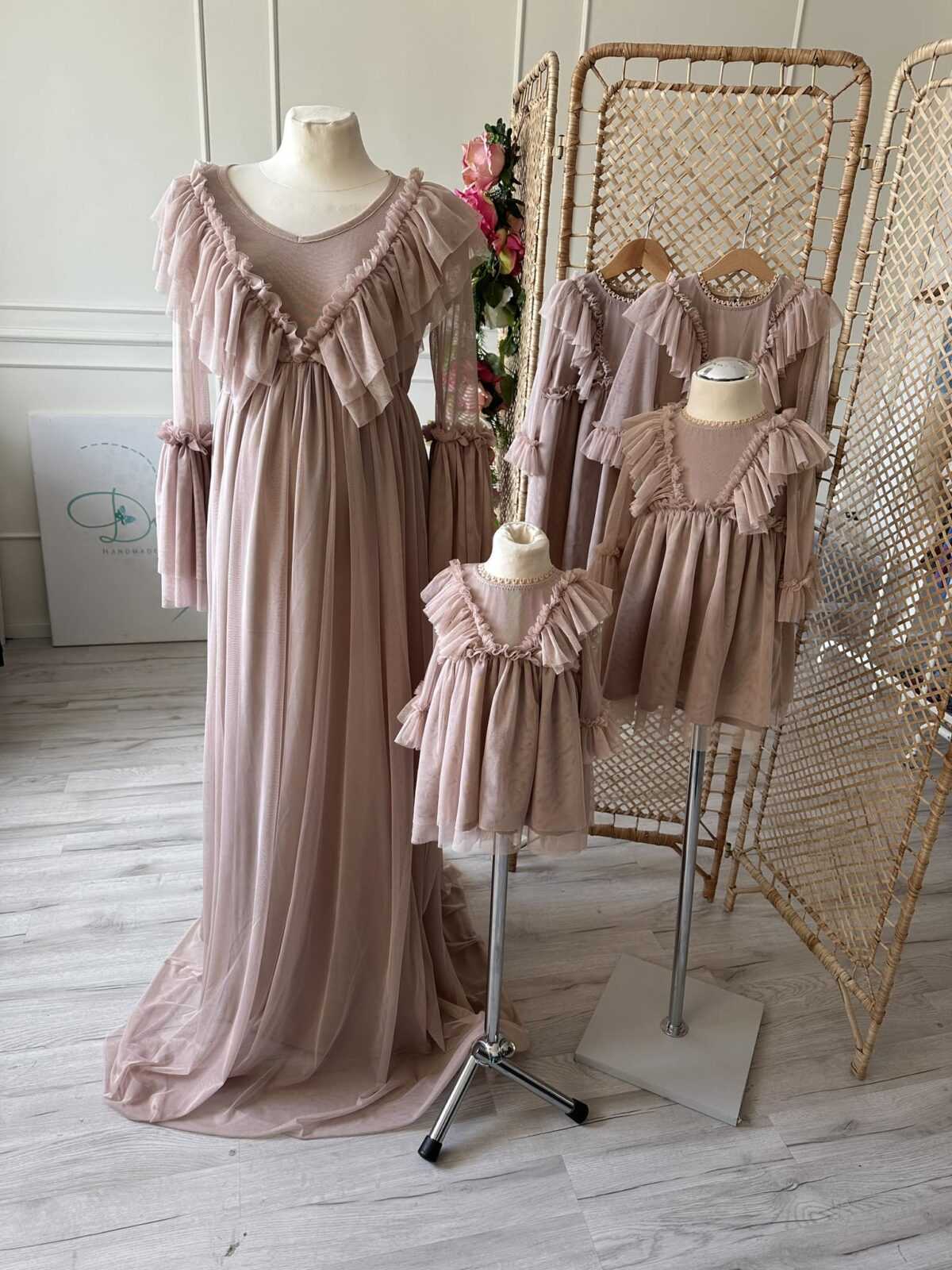 Tiulowy zestaw cappuccino mama i 3 córki